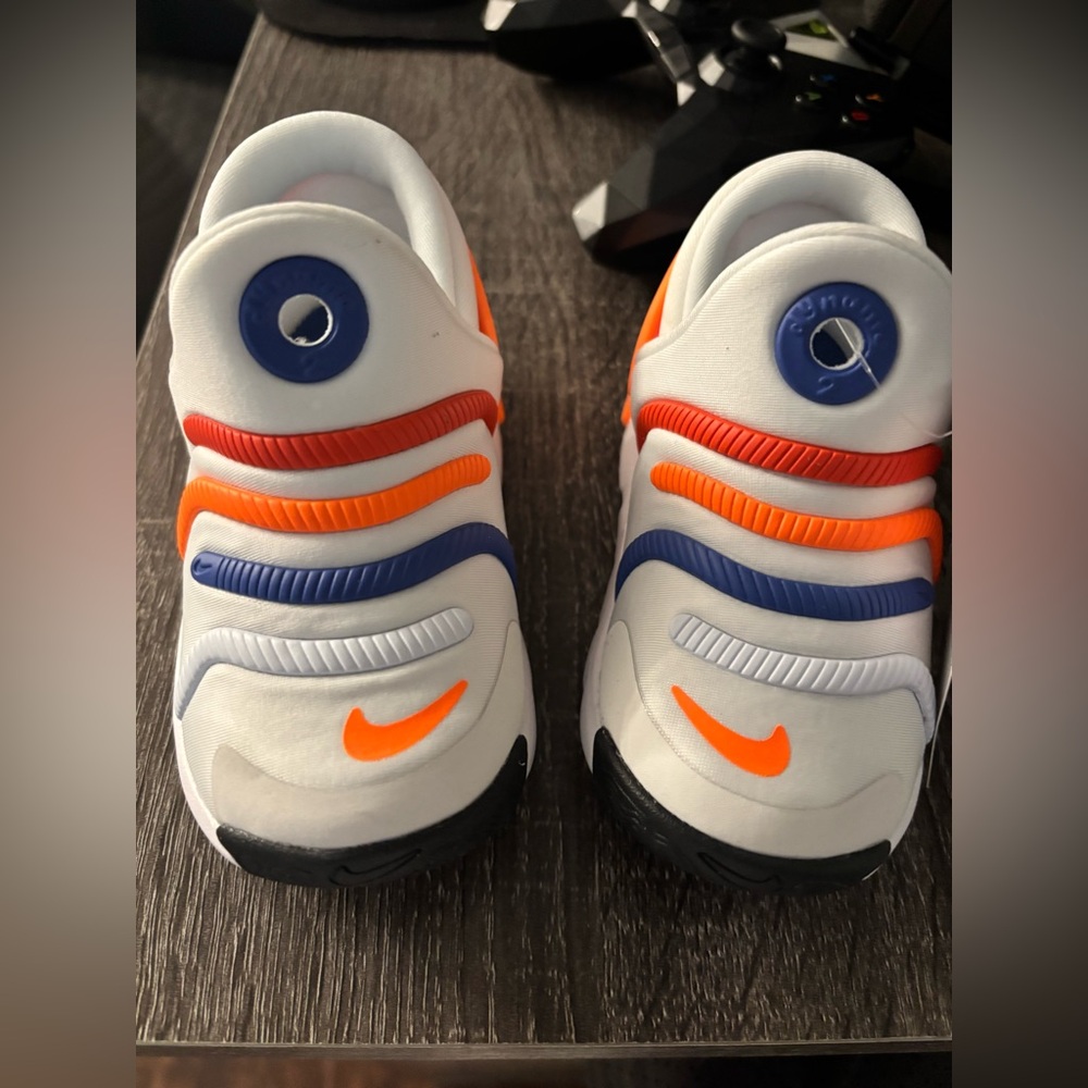 Nike